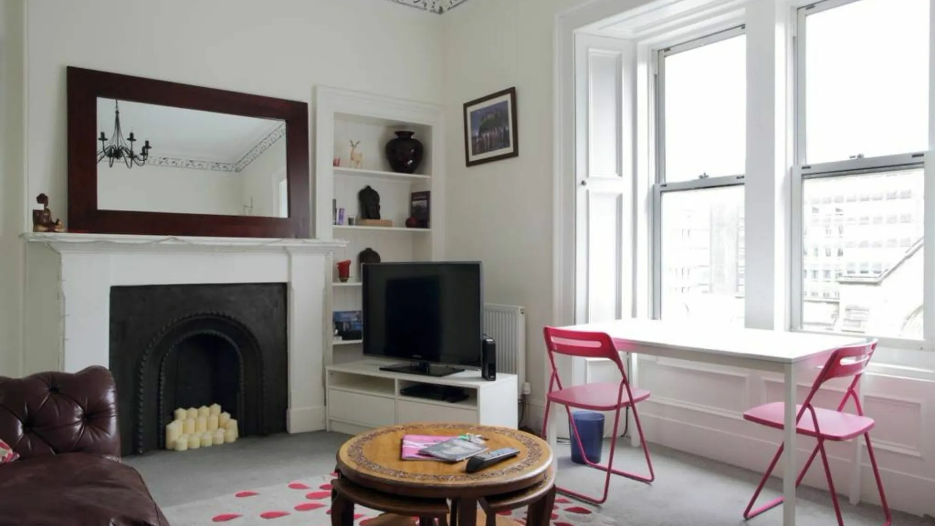شقة Modern And Colourful Flat By The Castle إدنبرة 0*,  المملكة المتحدة